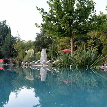 Velanidi Villa *